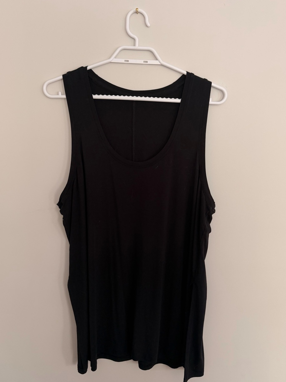 lululemon athletica Black Scoop Neck Tank